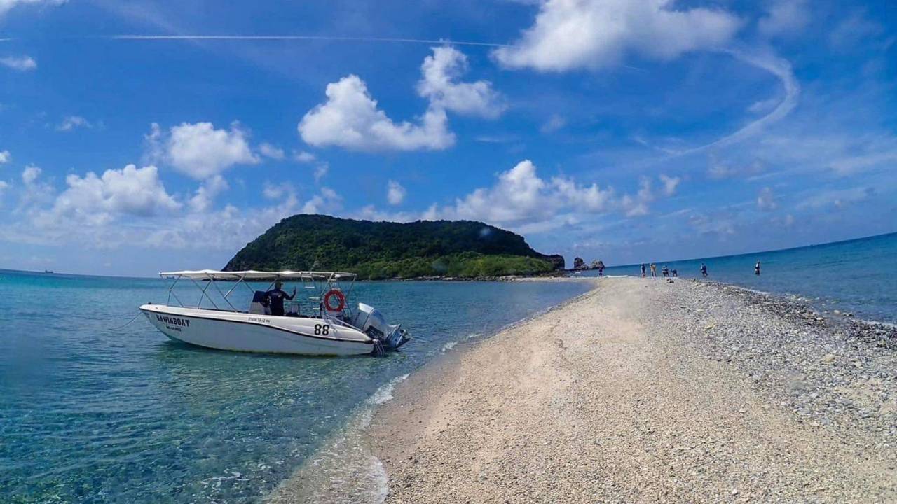 Sabai Island Sunset Trip