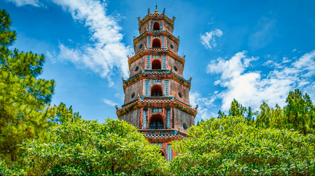 Da Nang - Hue 1-Tages-Tour: Khai Dinh Grab - Kaiserstadt Hue - Thien-Mu-Pagode